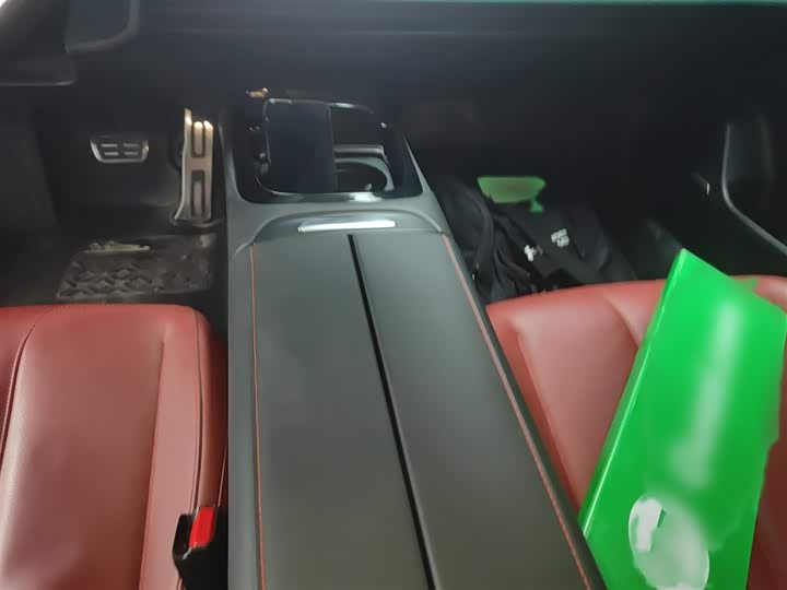 Фото 6 - XPeng P7