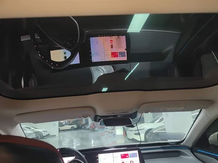 Фото 8 - XPeng P7