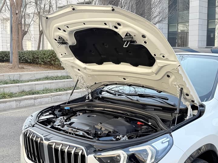 Фото 28 - BMW X1