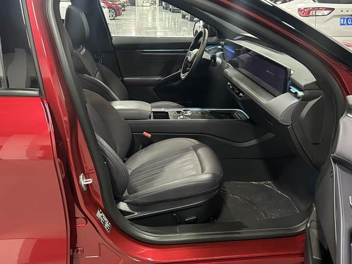 Фото 10 - Ford Mondeo