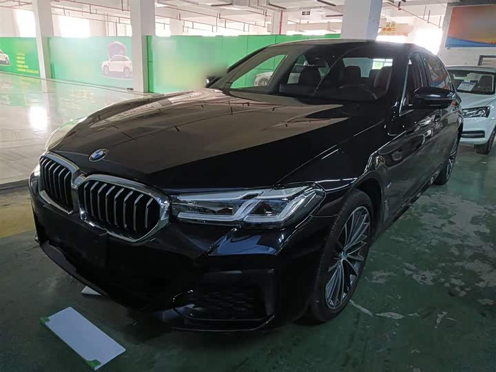 Фото 1 - BMW 5 Series