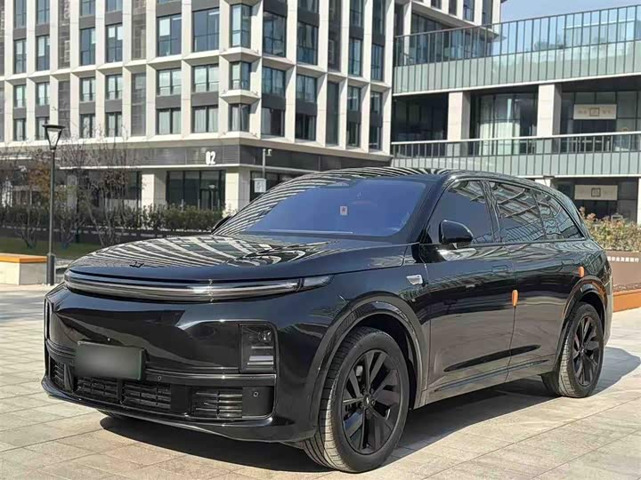 Фото 1 - LiXiang L7