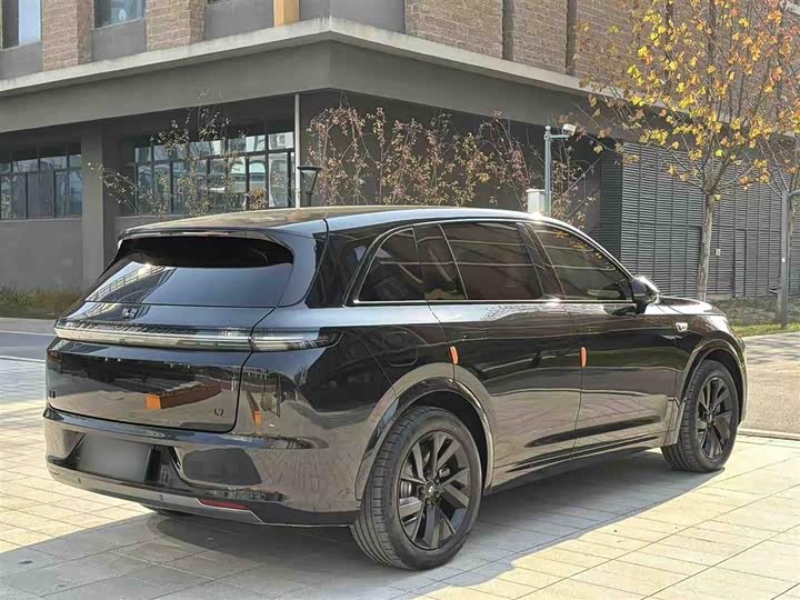 Фото 8 - LiXiang L7