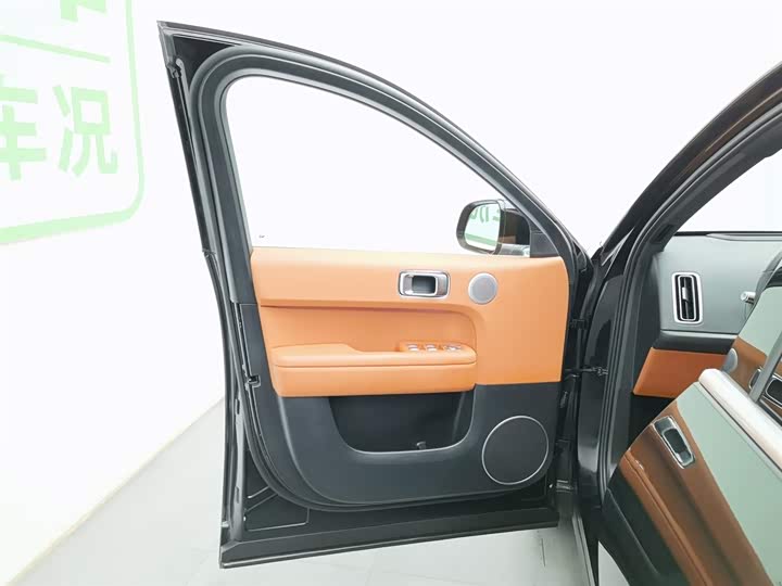 Фото 8 - LiXiang L6