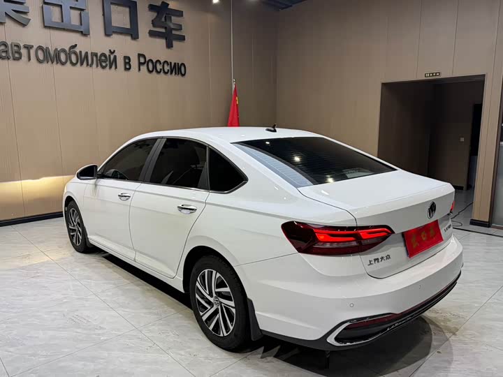 Фото 6 - Volkswagen Lavida