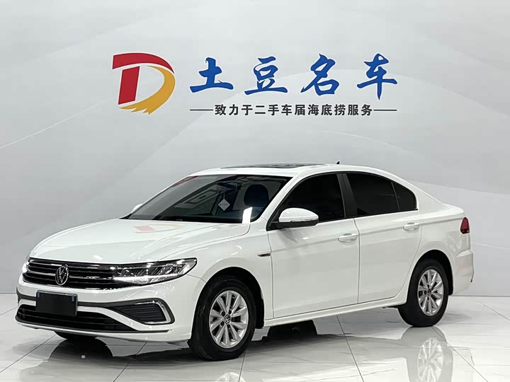 Фото 1 - Volkswagen Bora