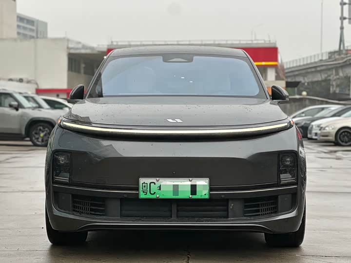 Фото 8 - LiXiang L8