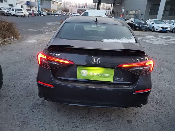 Фото 6 - Honda Civic