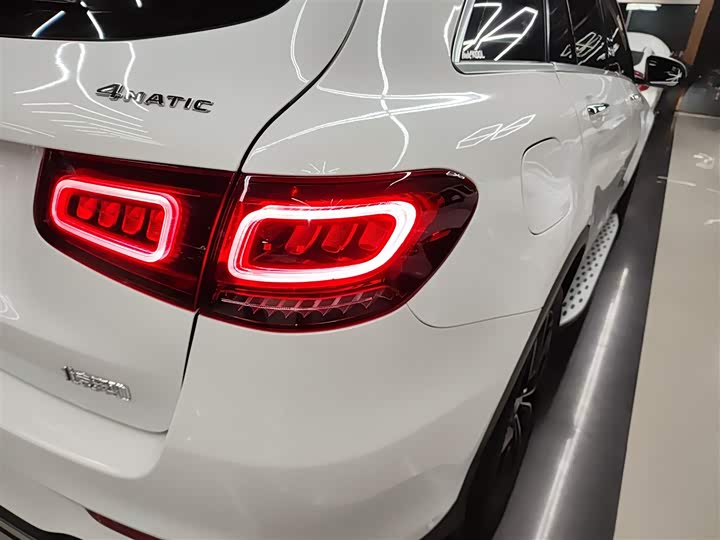 Фото 8 - Mercedes-Benz GLC-Class