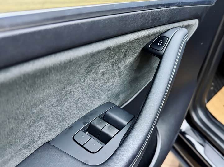 Фото 22 - Tesla Model Y