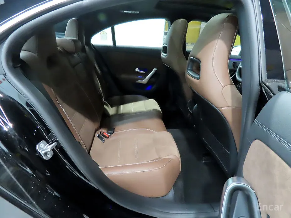 Фото 8 - Mercedes-Benz CLA-Class