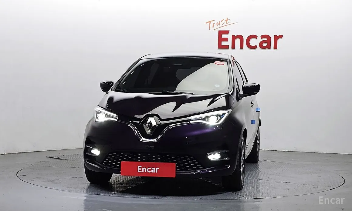 Фото 3 - Renault Zoe