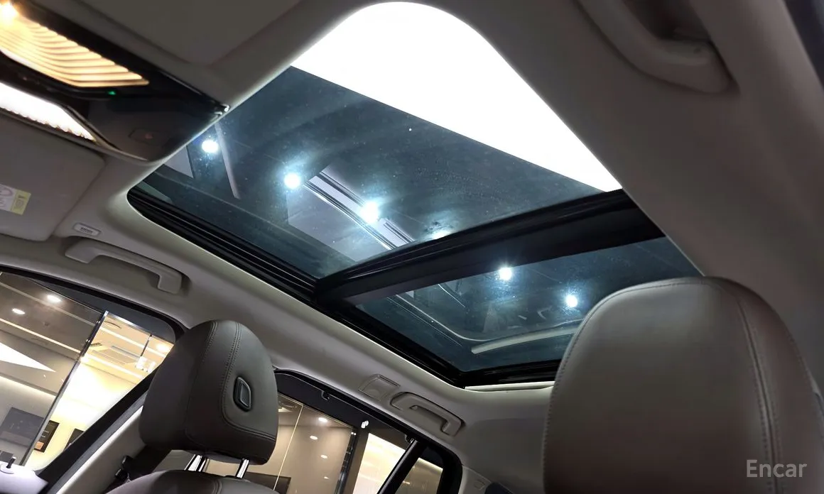 Фото 18 - BMW 3 Series