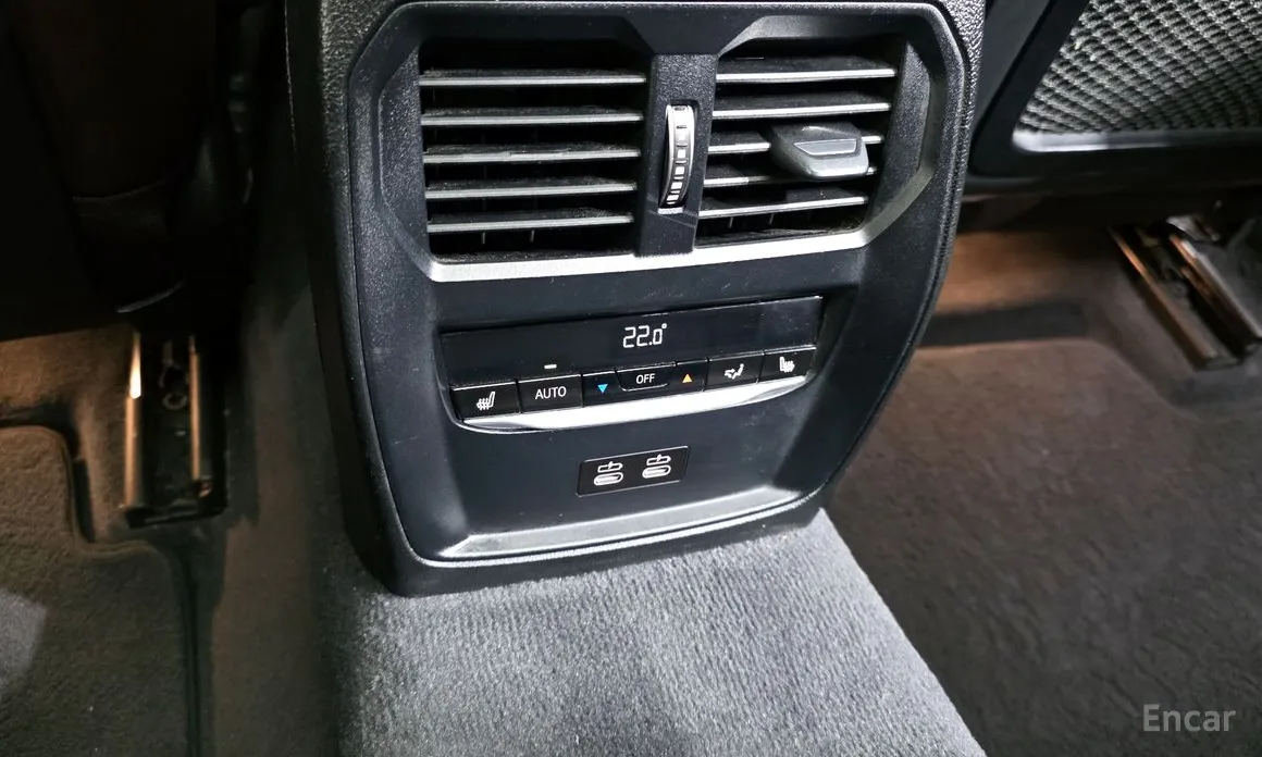 Фото 19 - BMW 3 Series