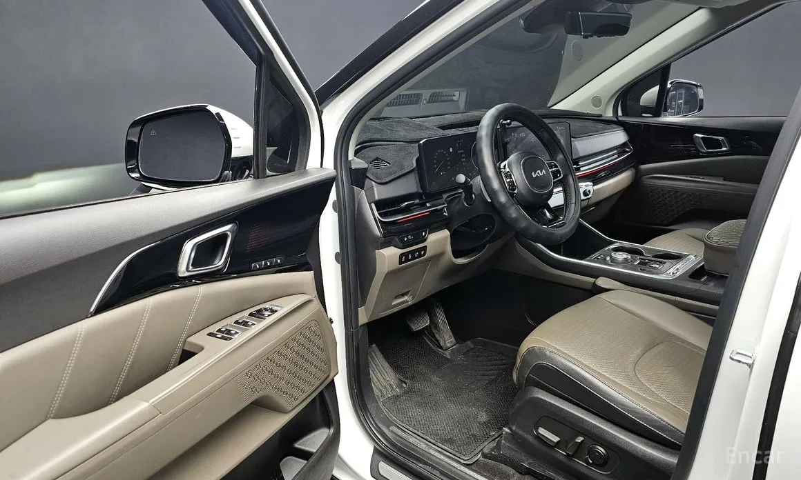 Фото 11 - Kia Carnival