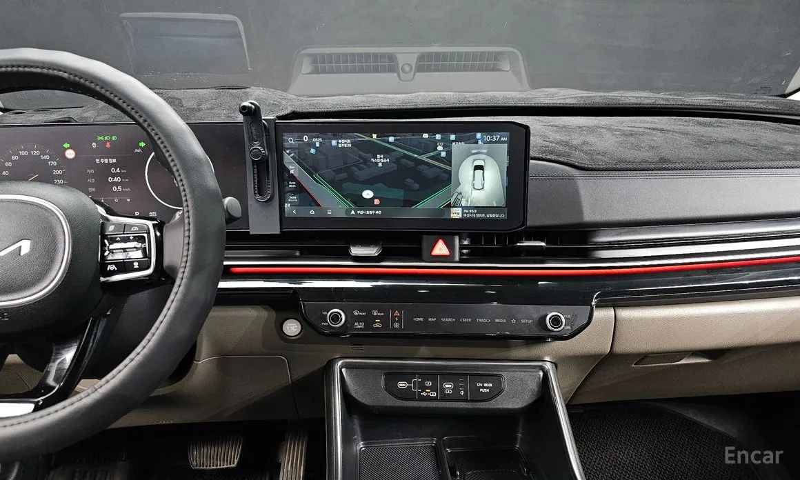 Фото 14 - Kia Carnival