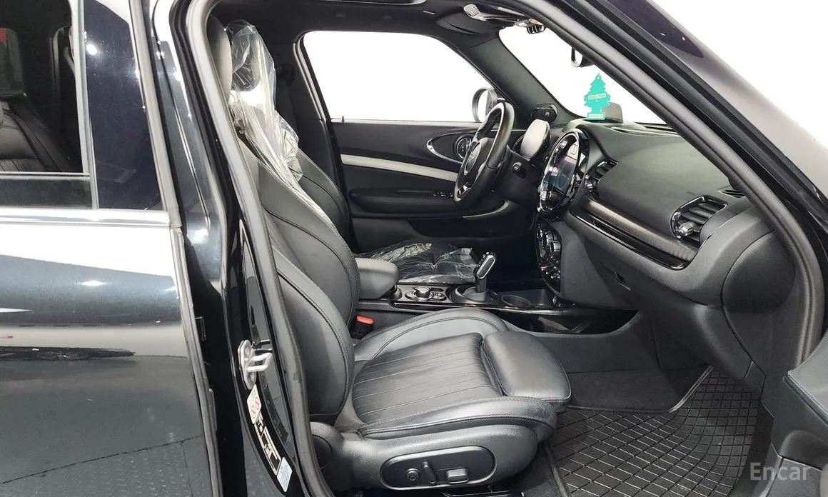 Фото 11 - Mini Clubman