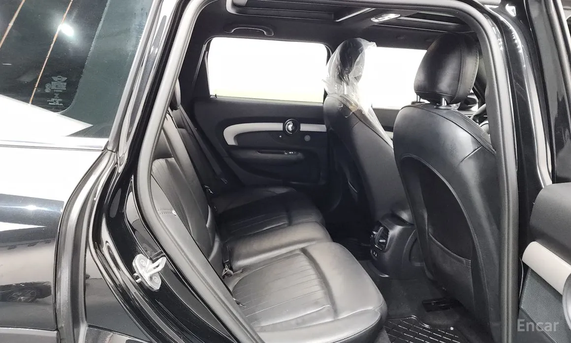 Фото 12 - Mini Clubman