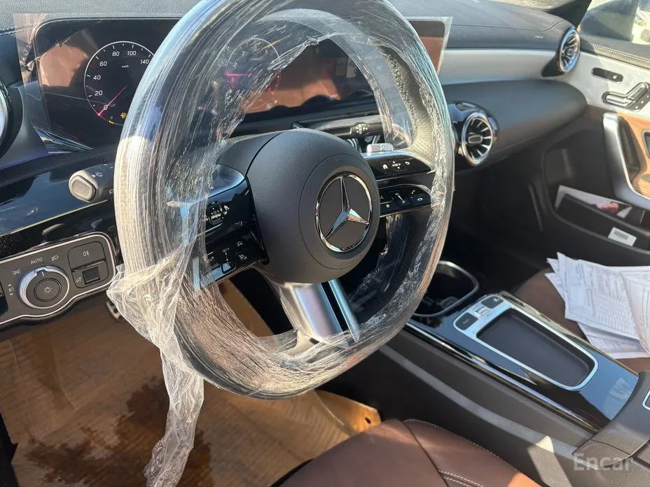 Фото 9 - Mercedes-Benz CLA-Class