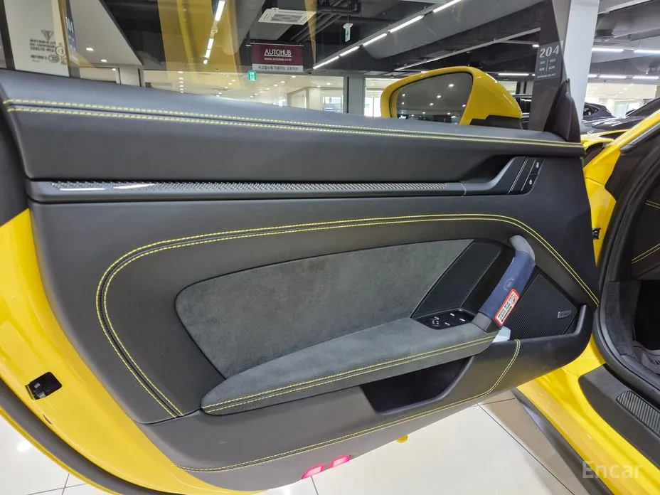 Фото 13 - Porsche 911