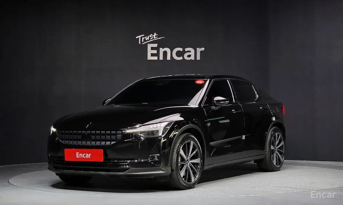 Фото 1 - Polestar 2