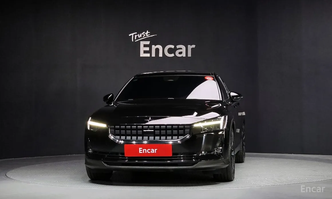 Фото 3 - Polestar 2