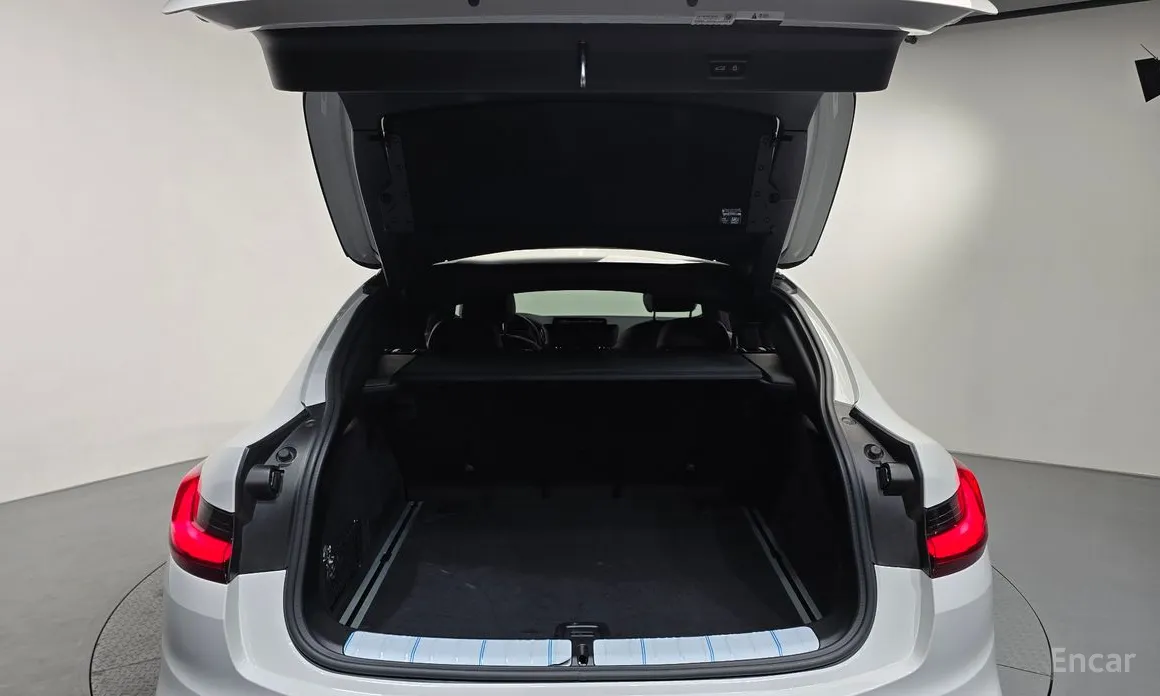 Фото 20 - BMW X4