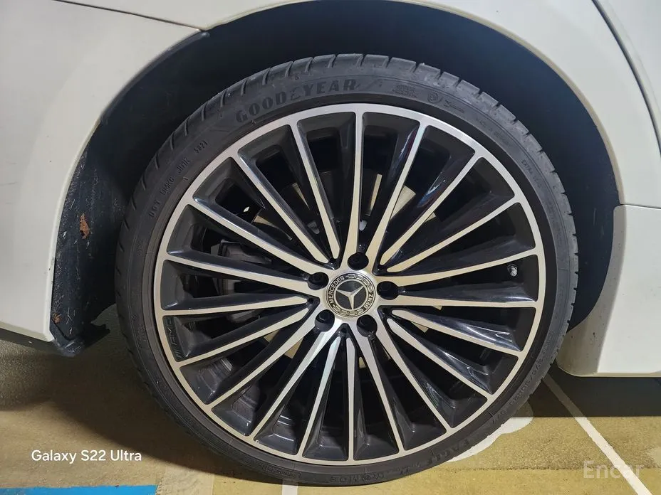 Фото 14 - Mercedes-Benz CLS-Class