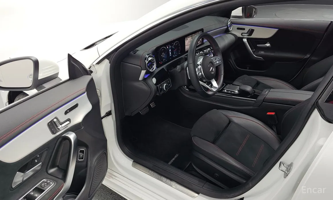 Фото 11 - Mercedes-Benz CLA-Class