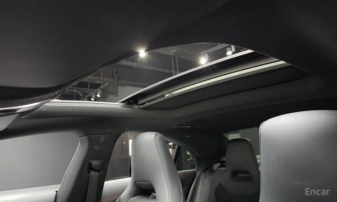 Фото 17 - Mercedes-Benz CLA-Class