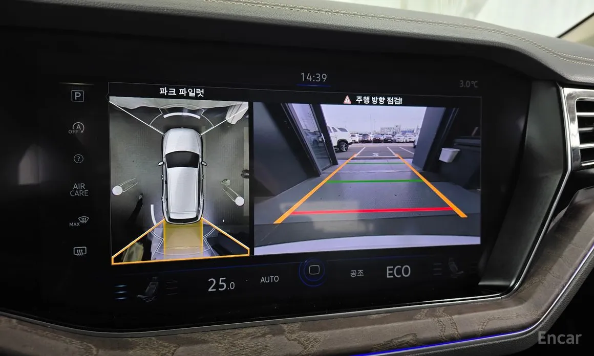 Фото 15 - Volkswagen Touareg