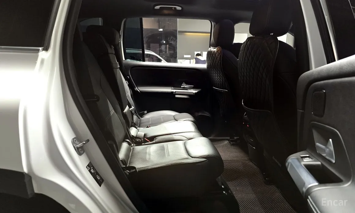 Фото 12 - Mercedes-Benz EQB