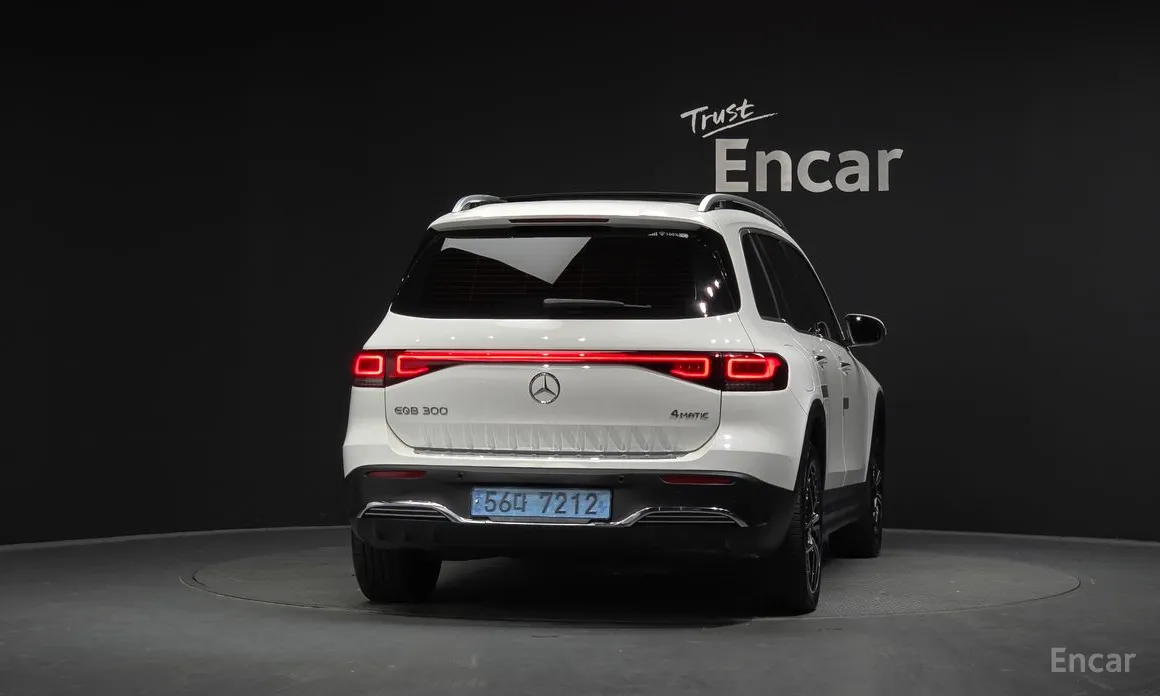 Фото 4 - Mercedes-Benz EQB