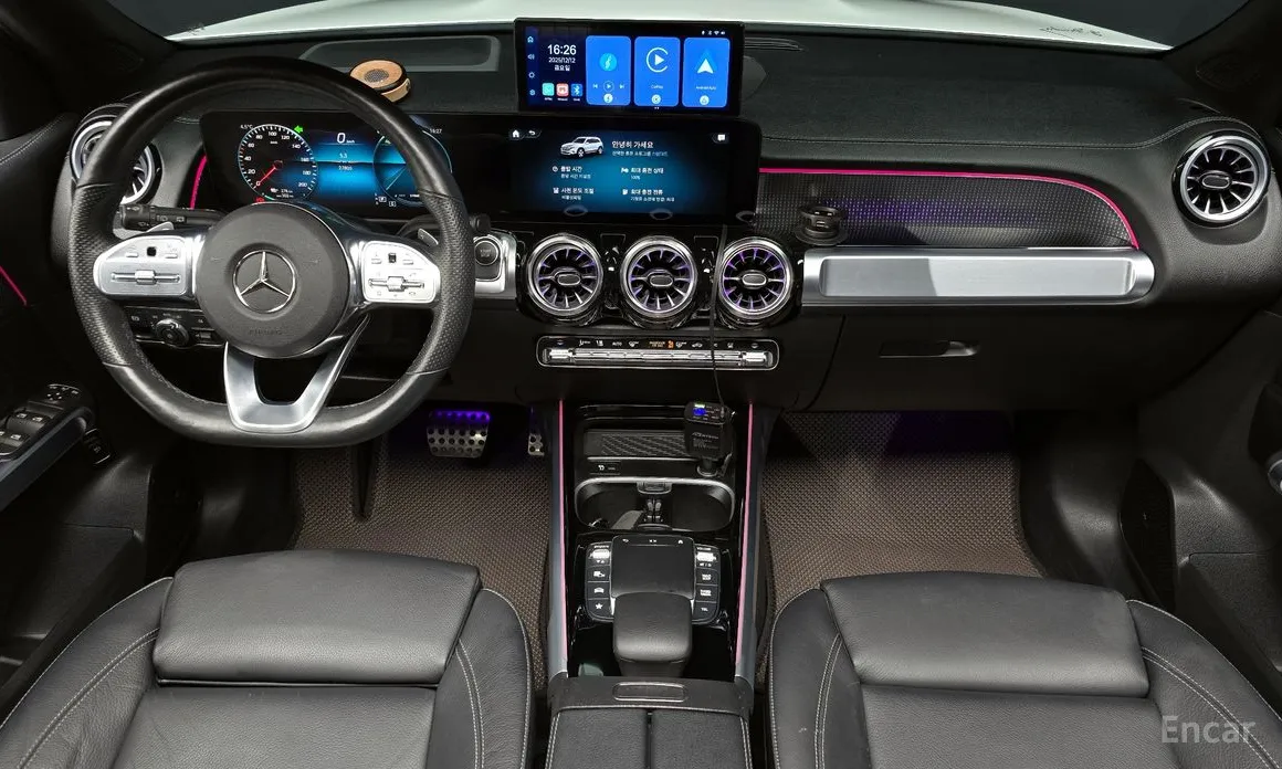 Фото 7 - Mercedes-Benz EQB