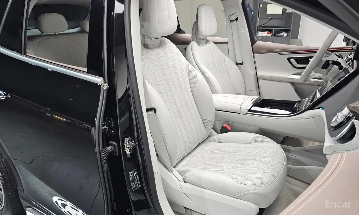 Фото 10 - Mercedes-Benz EQE