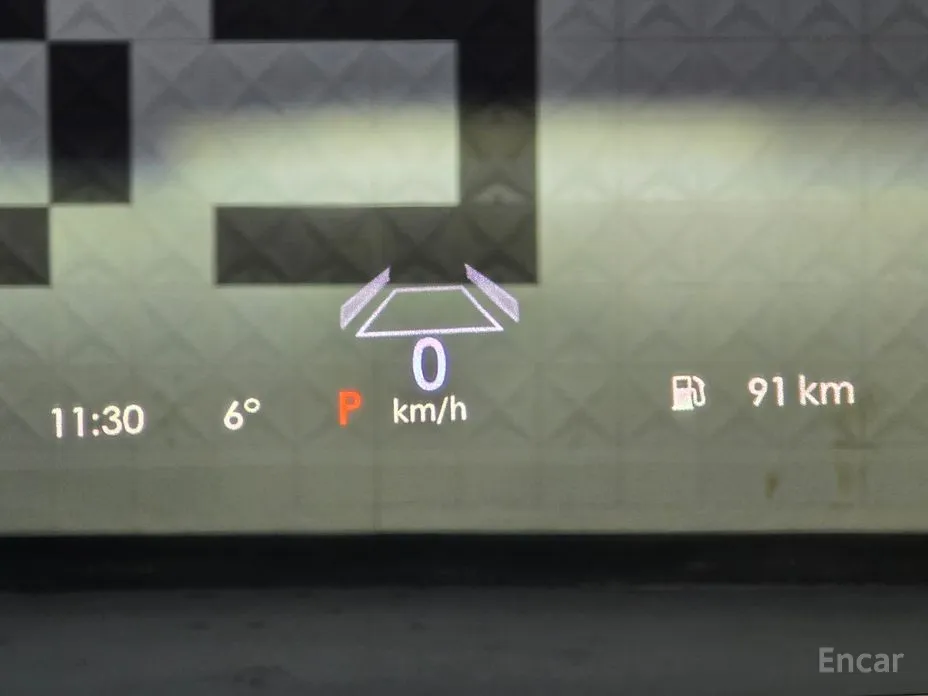 Фото 18 - Lincoln Aviator