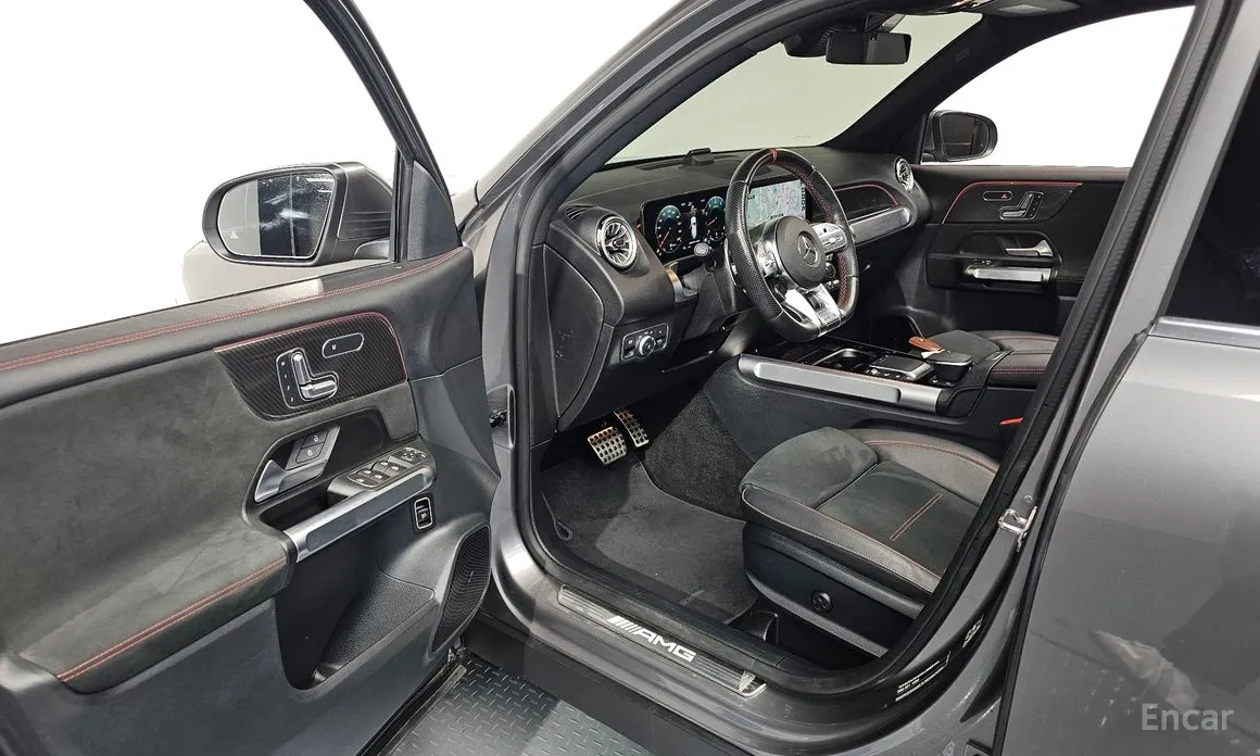 Mercedes-Benz GLB-Class 2020 AMG GLB35 4MATIC