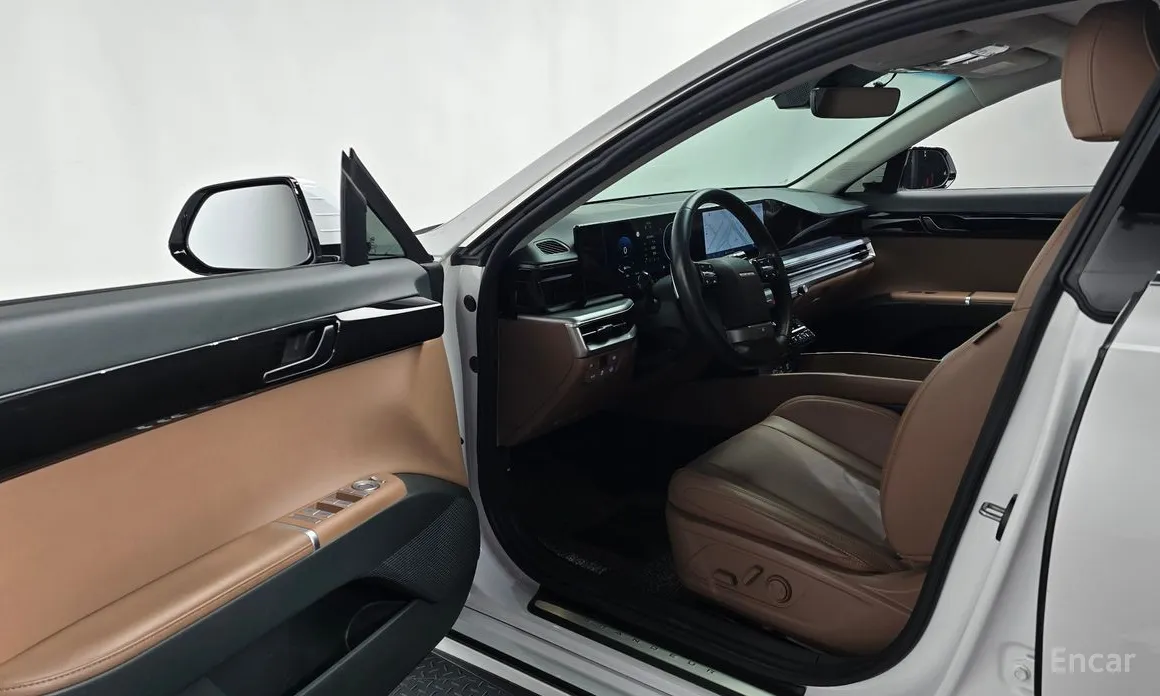 Фото 10 - Hyundai Grandeur