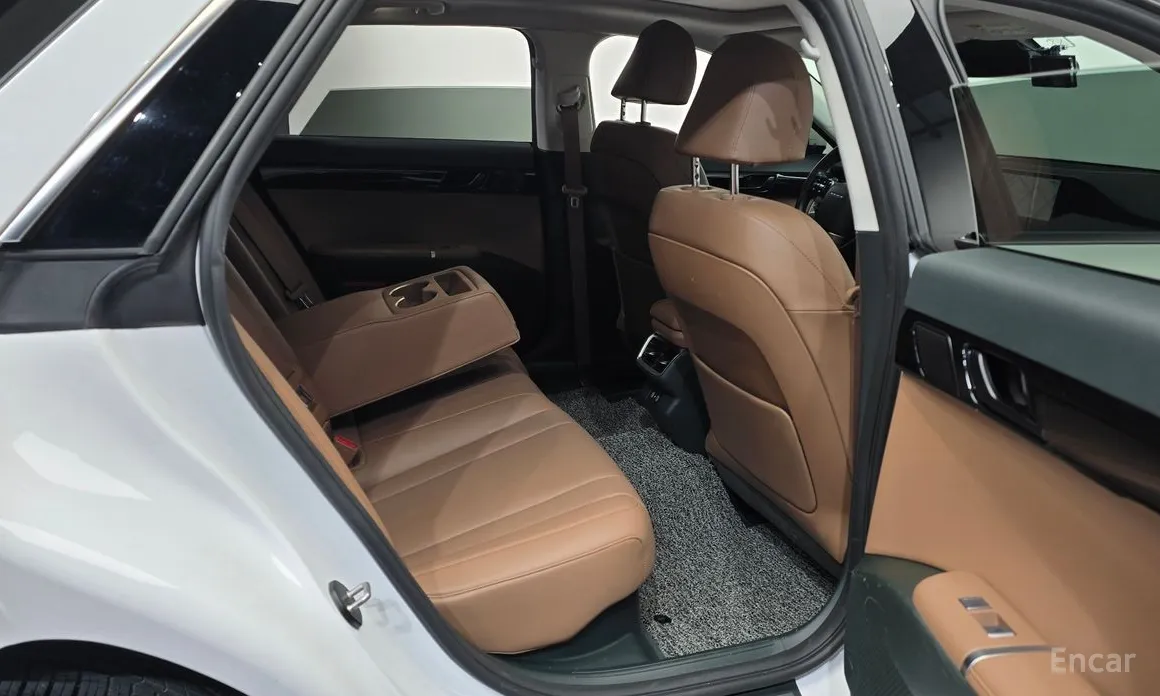 Фото 12 - Hyundai Grandeur