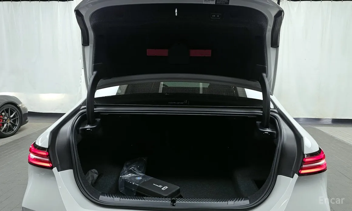 Фото 20 - BMW 5 Series