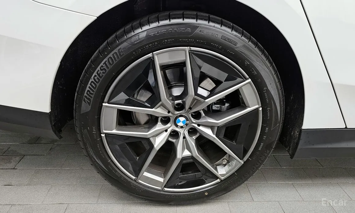 Фото 5 - BMW 5 Series