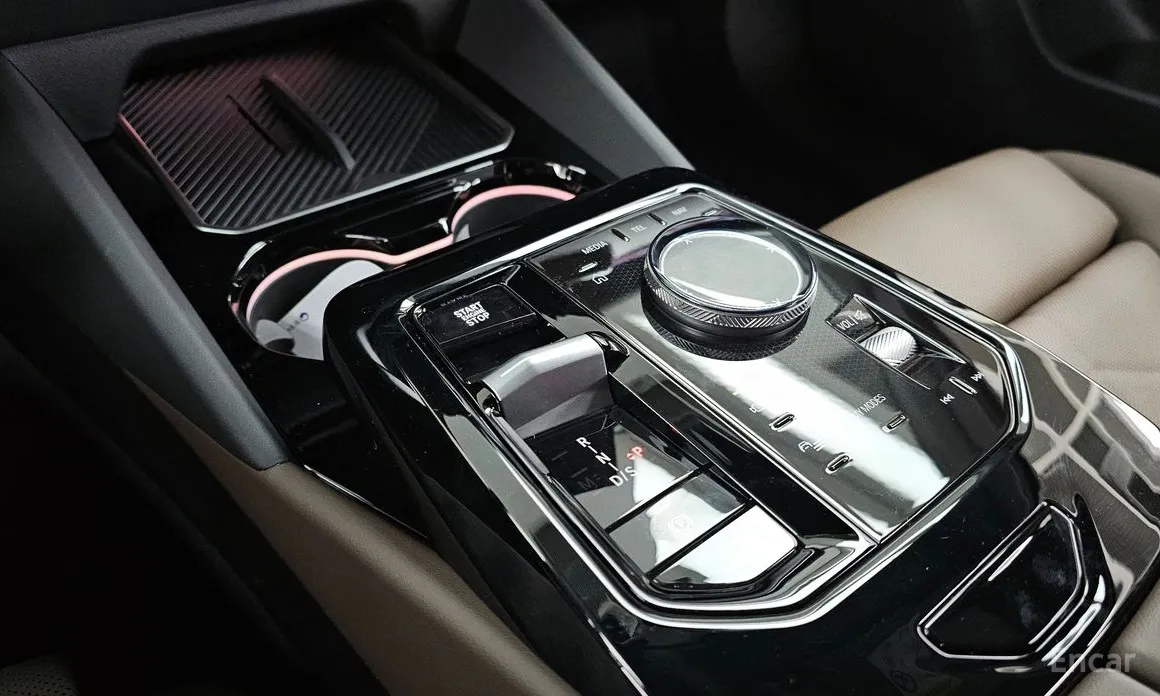 Фото 9 - BMW 5 Series