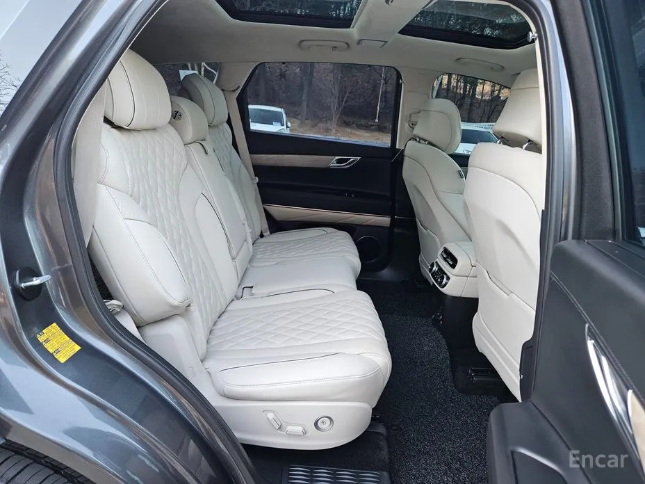 Фото 12 - Genesis GV80