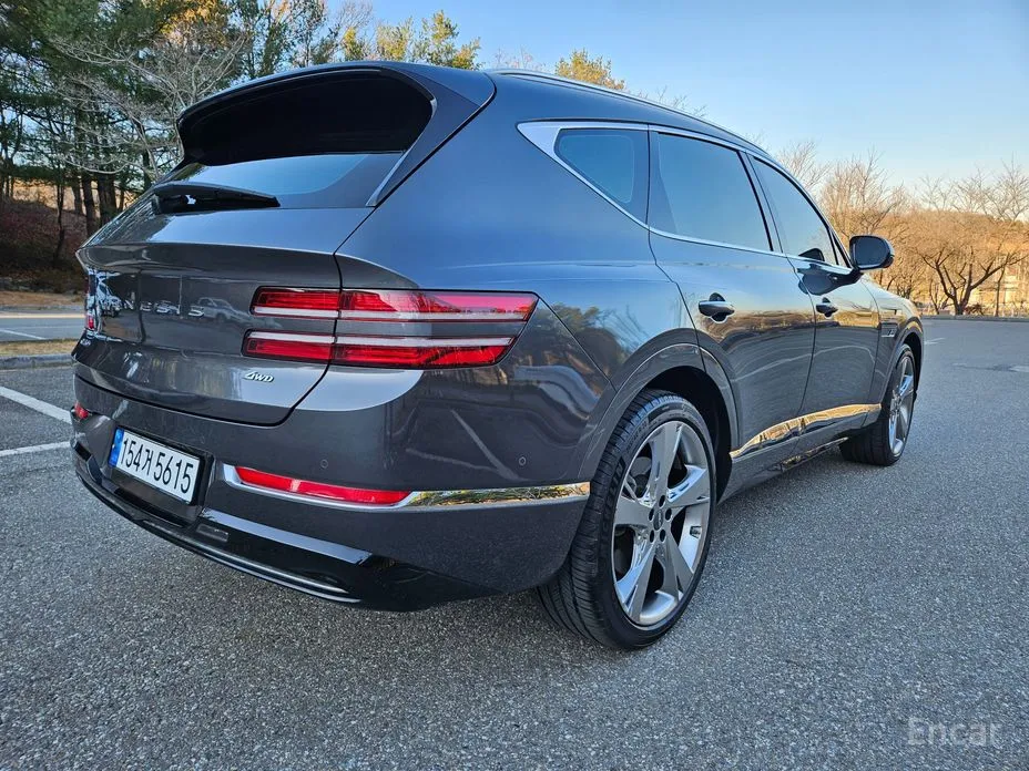 Фото 7 - Genesis GV80