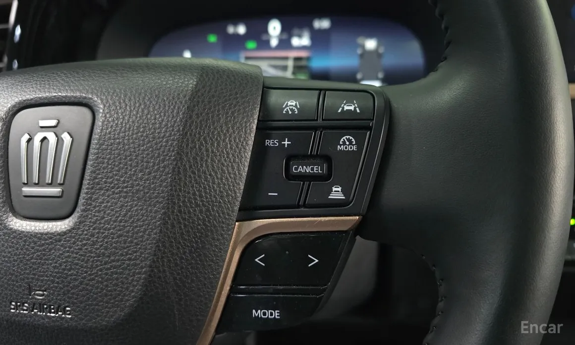 Фото 14 - Toyota Crown