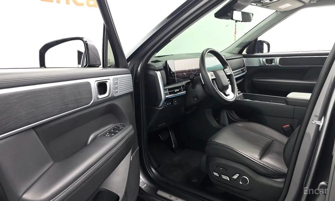 Фото 11 - Hyundai Santa Fe