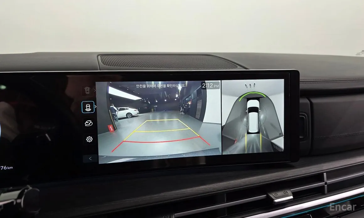 Фото 15 - Hyundai Santa Fe