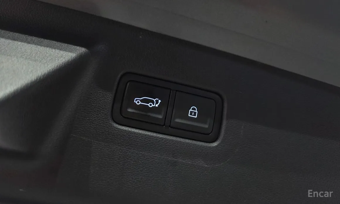 Фото 20 - Hyundai Santa Fe