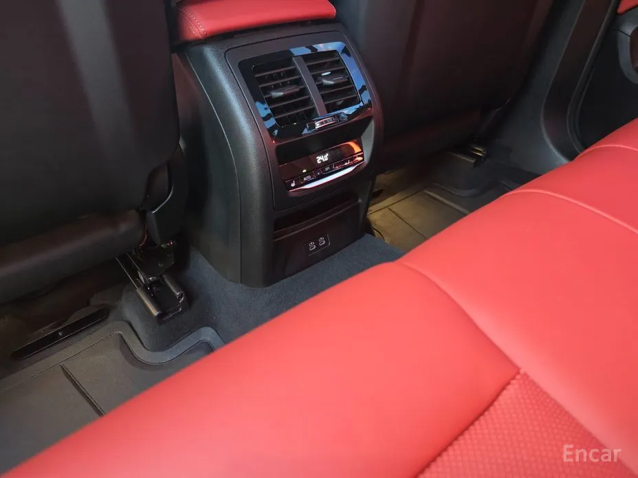 Фото 14 - BMW X3 M