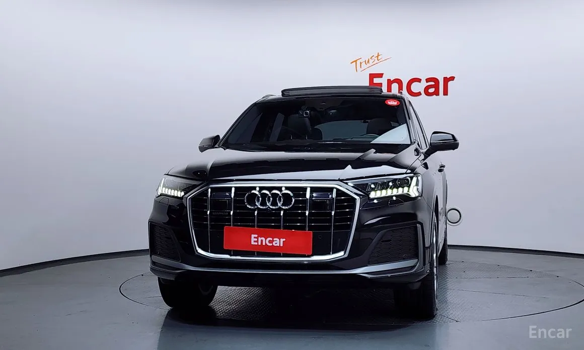 Фото 3 - Audi Q7